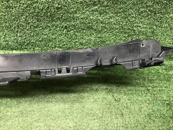 Решетка перед. бампера BMW 6er G32 (20-23) M-paket