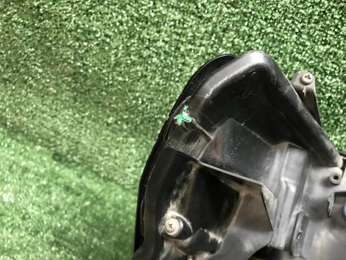 Битая Фара левая Toyota Land Cruiser 200 15-21 LED