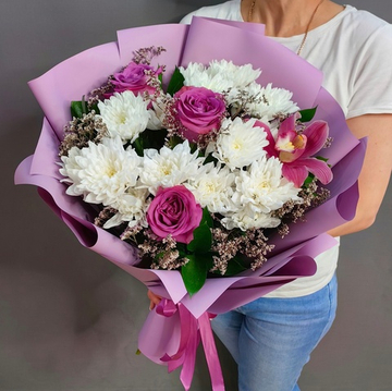 Авторский букет в сиреневой гамме