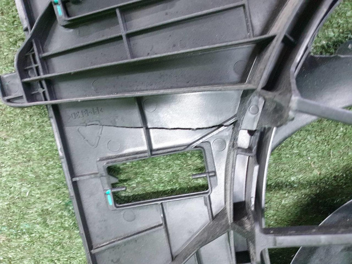 Диффузор с вентилятором Geely Coolray (2019-н.в.)