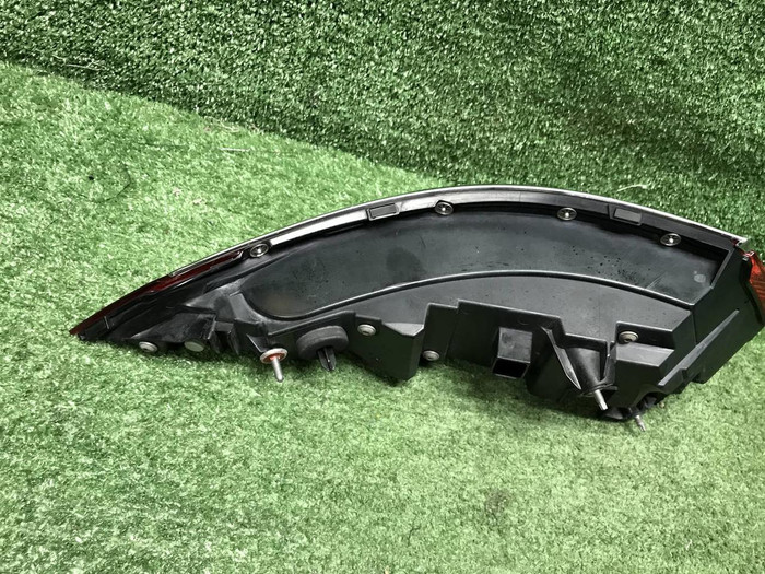 Фонарь правый внешний Mercedes S W223 (2020-н.в.)