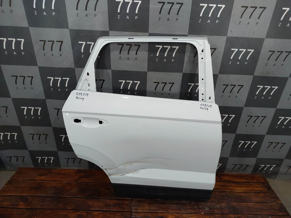 Дверь задняя правая Skoda Karoq 17-нв Б/У Оригинал 575833052H