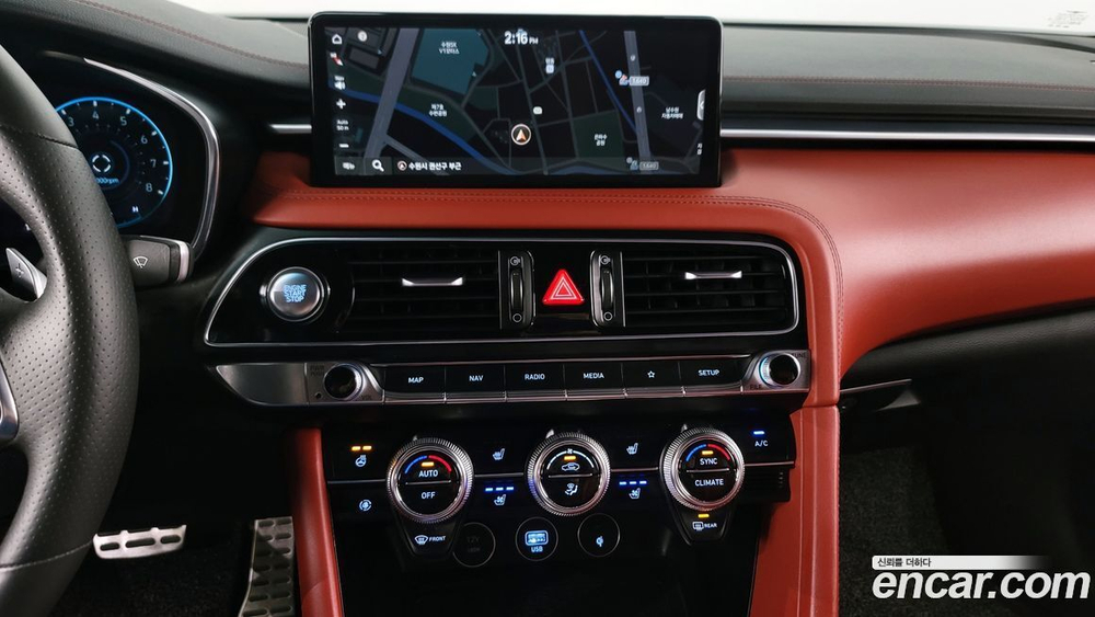 Genesis The New G70 Бензин 2.0T 2WD (06.2022)