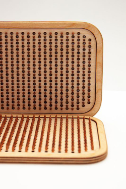 Доска садху Ом на мандале медные гвозди