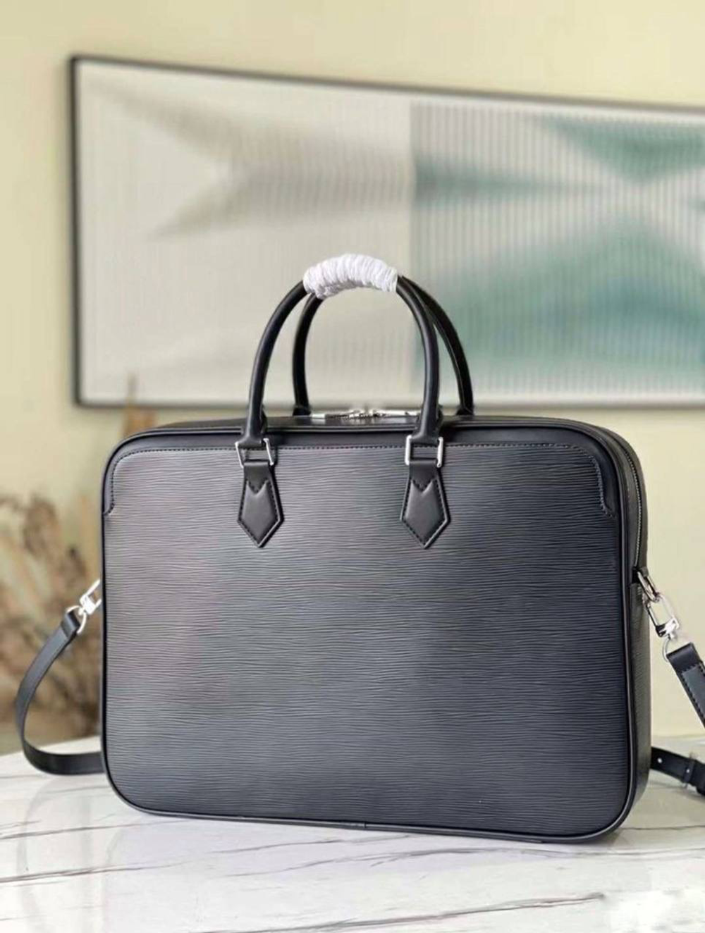 Портфель Louis Vuitton
