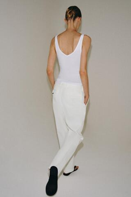 ZARA ХЛОПКОВЫЙ ТОП НА БРЕТЕЛЯХ, БЕЛЫЙ