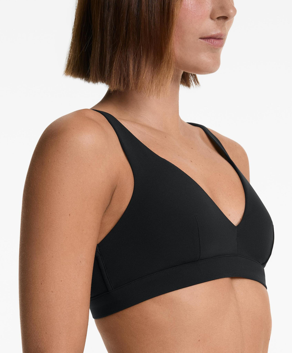 OYSHO Топ бикини халтер с моделирующим эффектом, черный