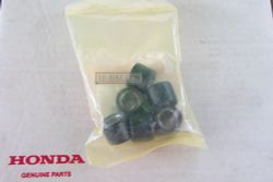 22123-KVZ-640. ROLLER SET, WEIGHT