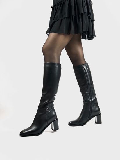 Сапоги женские