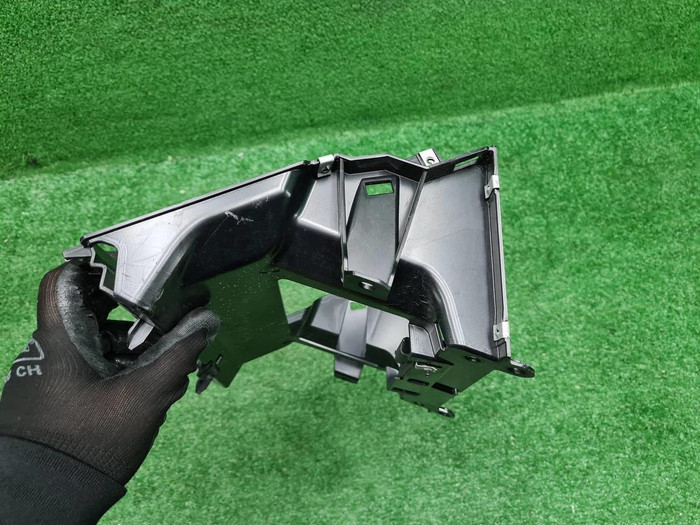 Кронштейн Land-Rover Discovery Sport (2019-н.в.)