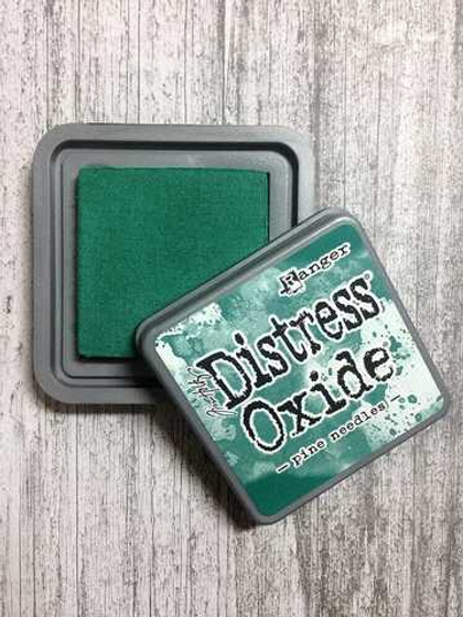 Distress Oxide Pad. Pine Needles