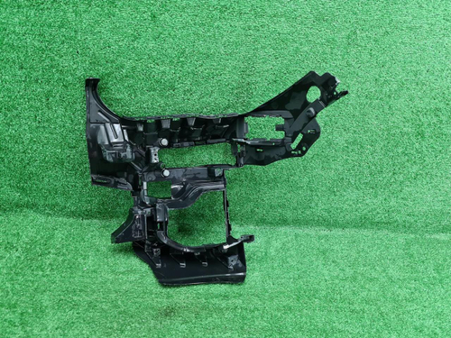 Кронштейн перед. бампера BMW X5 G05 18-23 M-paket