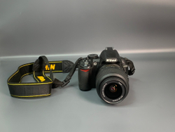 Nikon D3100 + kit 18-55mm 540 кадров