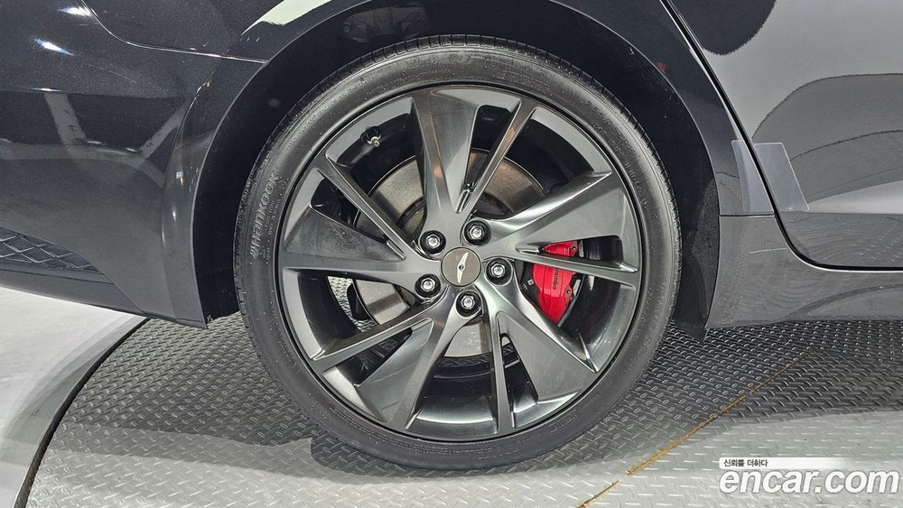 Genesis The New G70 Бензин 2.0T 2WD (01.2021)
