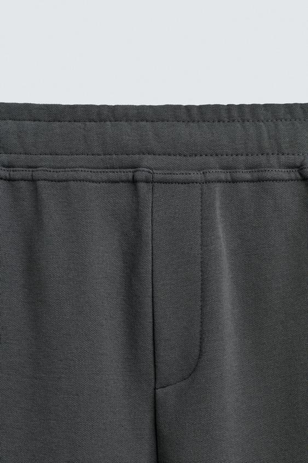 ZARA ДЖОГГЕРЫ СВОБОДНОГО КРОЯ, ТЕМНЫЙ АНТРАЦИТ