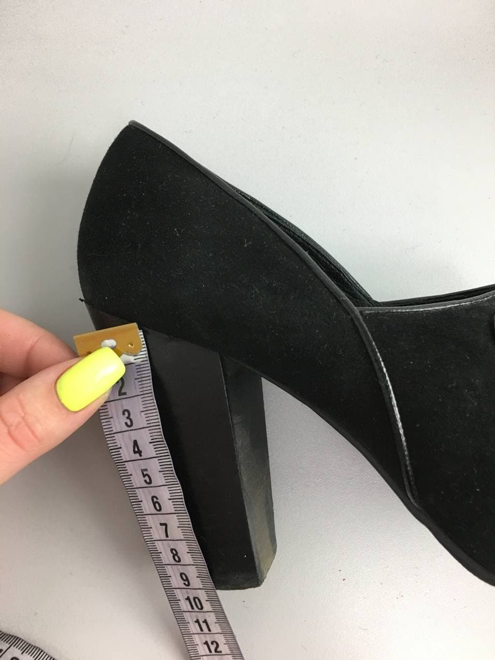 Ботильоны ALBA из замши 38 размер