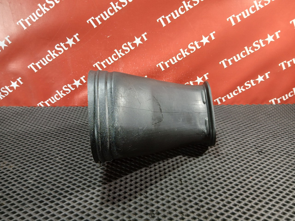 Патрубок воздушного фильтра