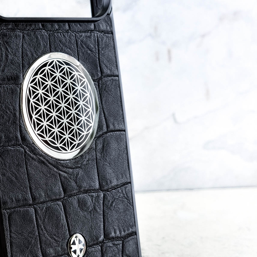 Чехол iPhone 17 pro max натуральная кожа сакральная геометрия цветок жизни - Euphoria HM Premium