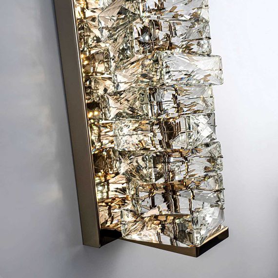 Настенный светильник MODELUX ML.541.600 GD