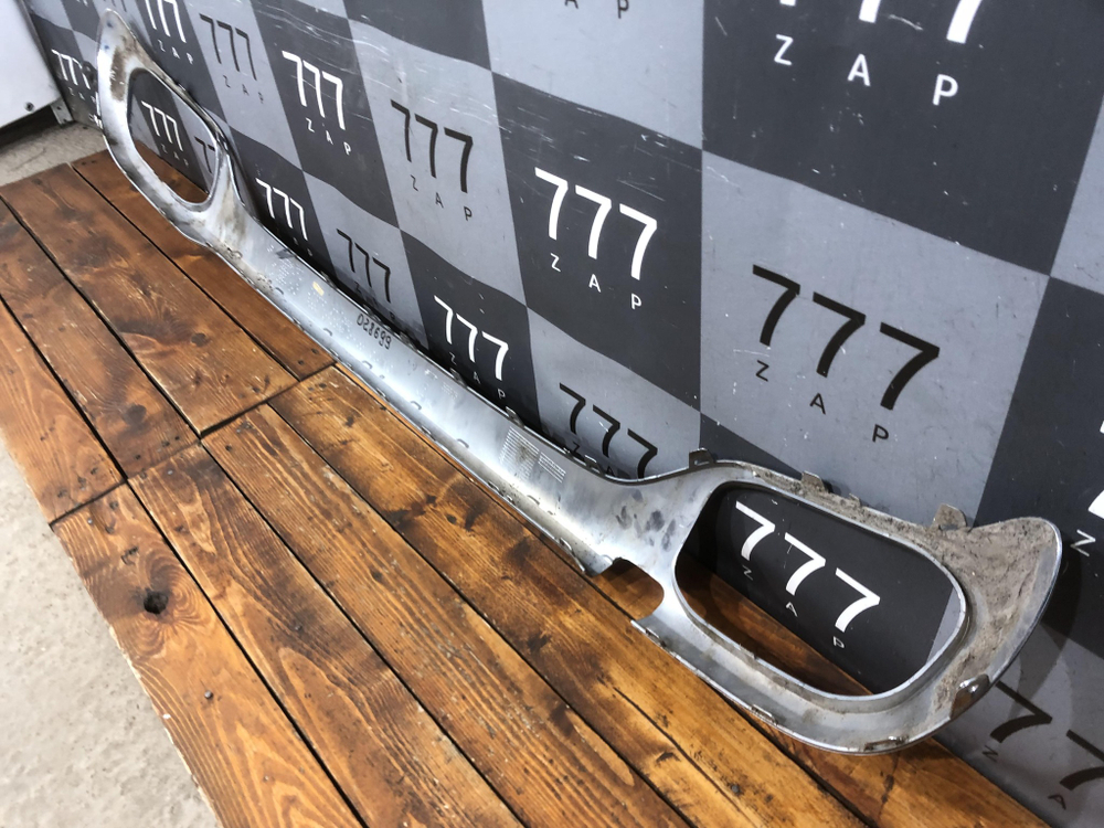 Накладка заднего бампера Mercedes GLE V167 18-нв Б/У Оригинал A1678852407