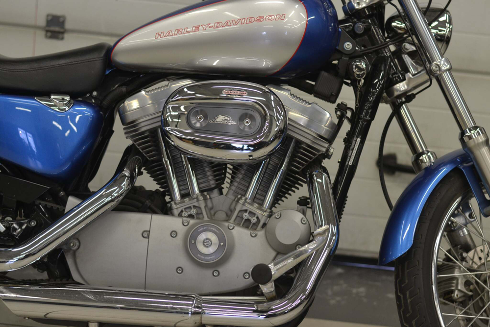 Harley-Davidson Sportster XL883C