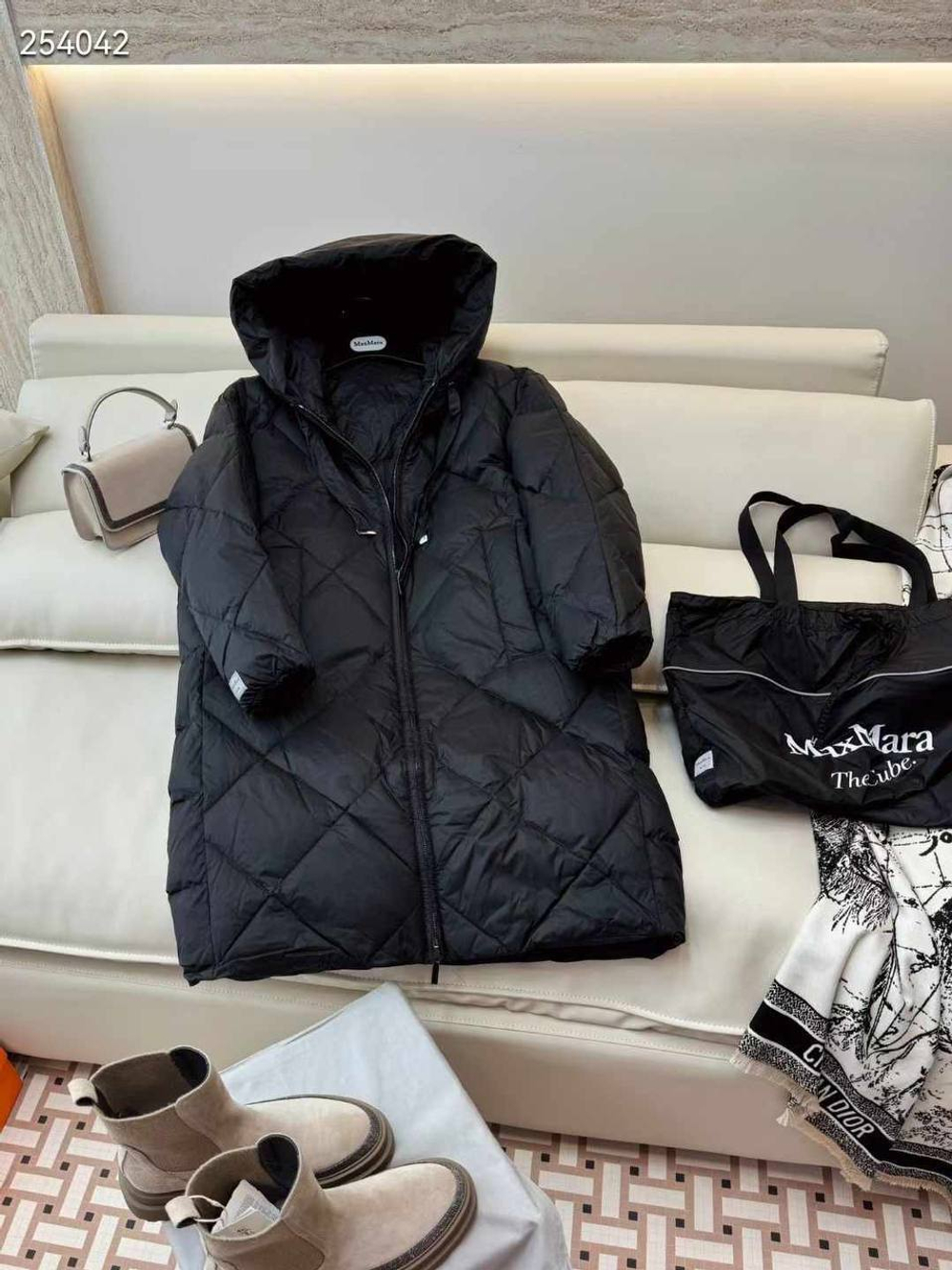 Пуховик MaxMara