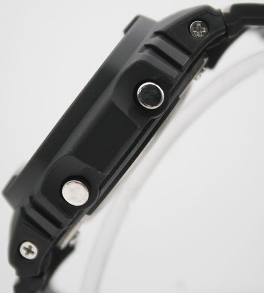 Женские наручные часы Casio Baby-G BGD-560-1