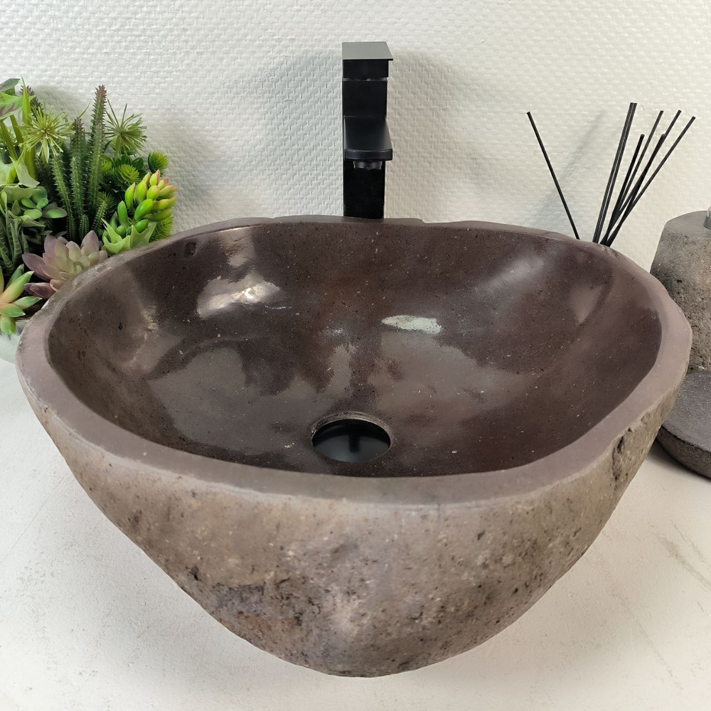 Раковина из речного камня RS-65291 48*45*15 0857