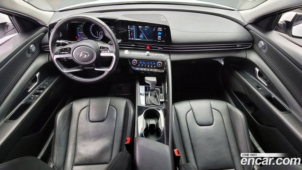 Hyundai Avante Hybrid (CN7) Modern (05.2021)