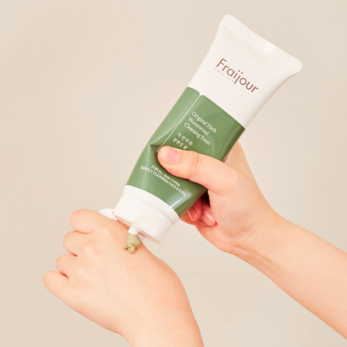 Evas Fraijour Original Herb Wormwood Cleansing Foam очищающая пенка с полынью для проблемной кожи