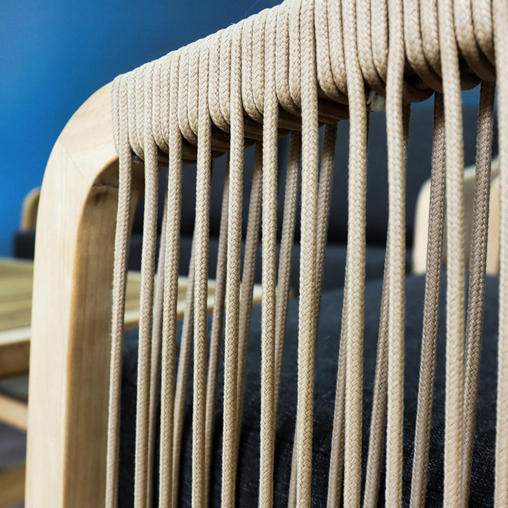 Лаунж зона Ideal Patio ЛЕОНОРЕН с двухместным диваном и плетеным роупом