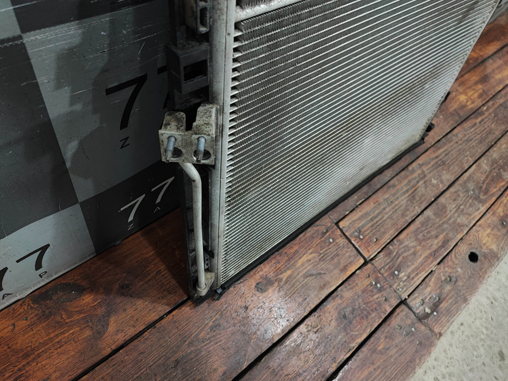 Радиатор кондиционера Mercedes ML GLE (W166), GL GLS (X166) 11-18 Б/У Оригинал A0995000002