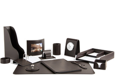 НАСТОЛЬНЫЙ НАБОР ИЗ КОЖИ CUOIETTO ЦВЕТ ШОКОЛАД 14 ПРЕДМЕТОВ