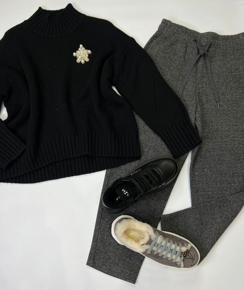 Свитер Moncler