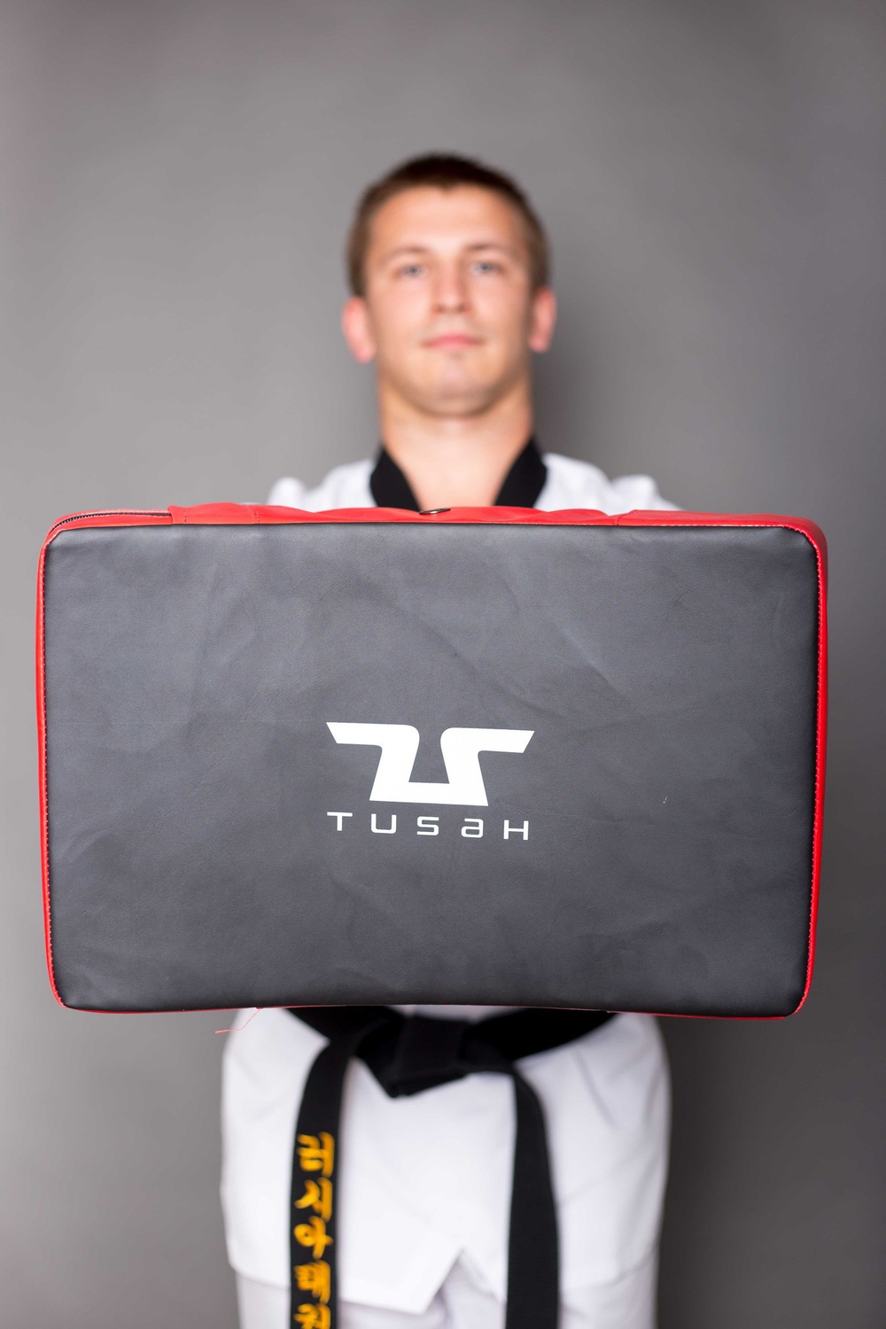 Макивара Tusah Double Grip Shield силовая