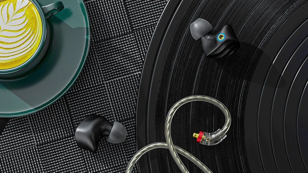 Проводные наушники FIIO FH3 black