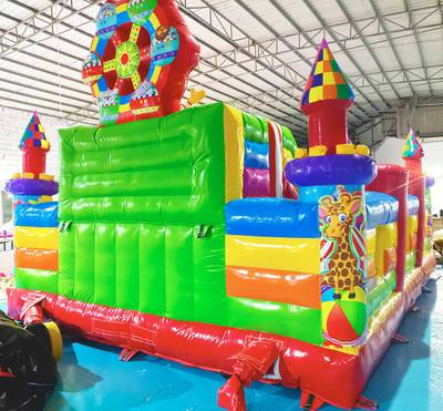Надувной батут "Цирк приехал" с горкой
