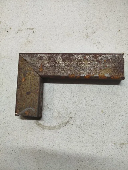 Пила торцовочная многофункциональная Ravic RV8025