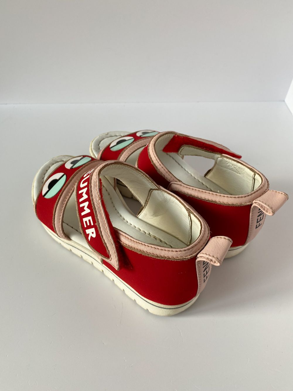 Сандалии Fendi, 31