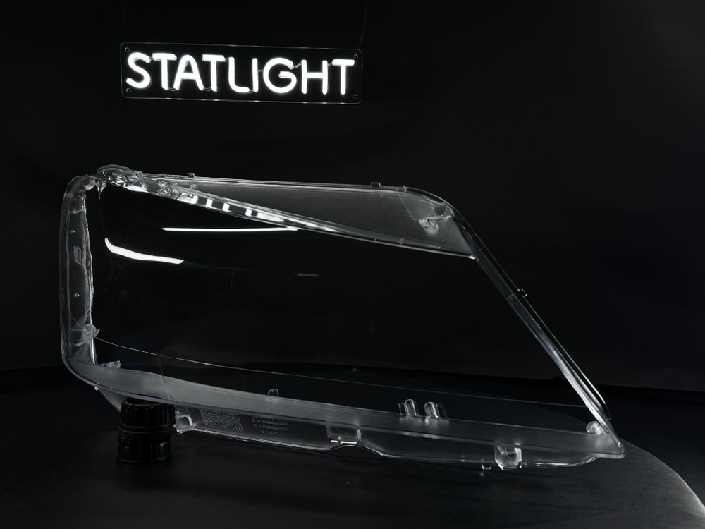 Правое стекло фары BMW X3 F25 2011-2014