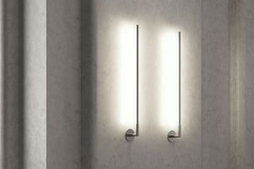 SLIM SINGLE WALL LAMP