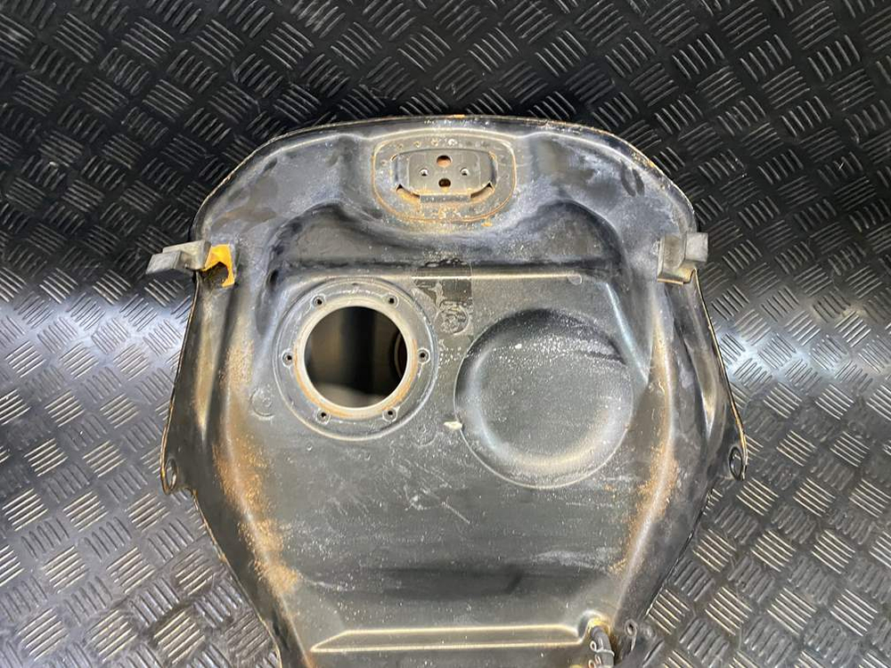 Бак топливный Yamaha FJR1300A RP13A 2010