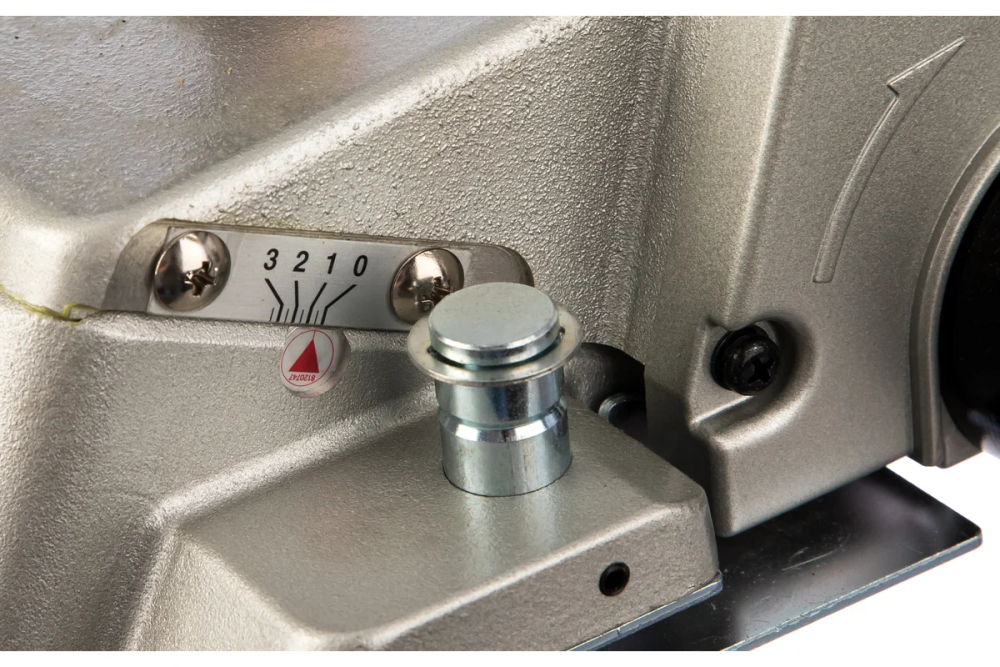 Рубанок Makita KP312S