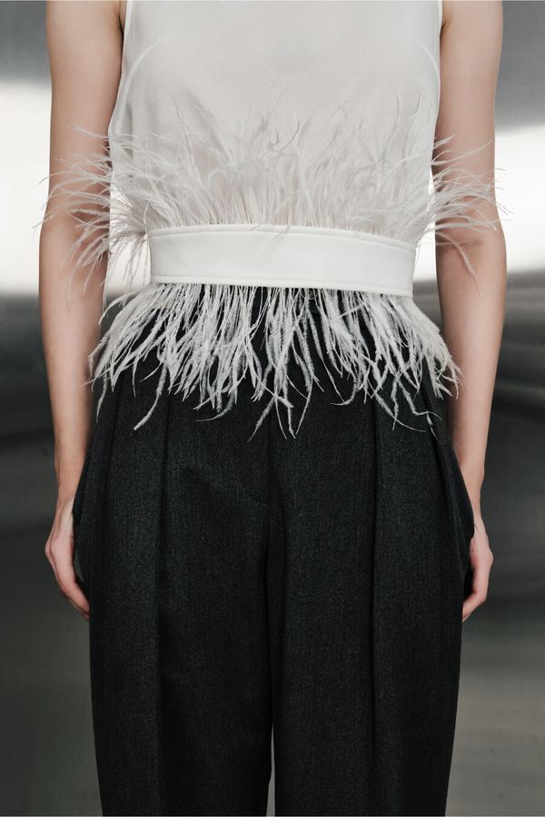 Пояс с перьями