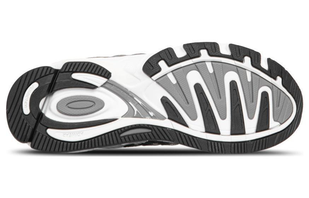 Кроссовки Adidas Avryn