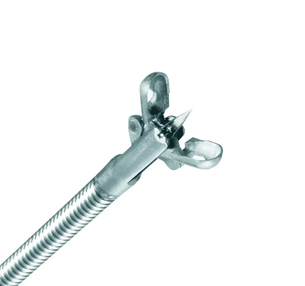 Щипцы для биопсии овальные с иглой с отверстиями канал 2 мм длиной 1550 мм FB-34K-1