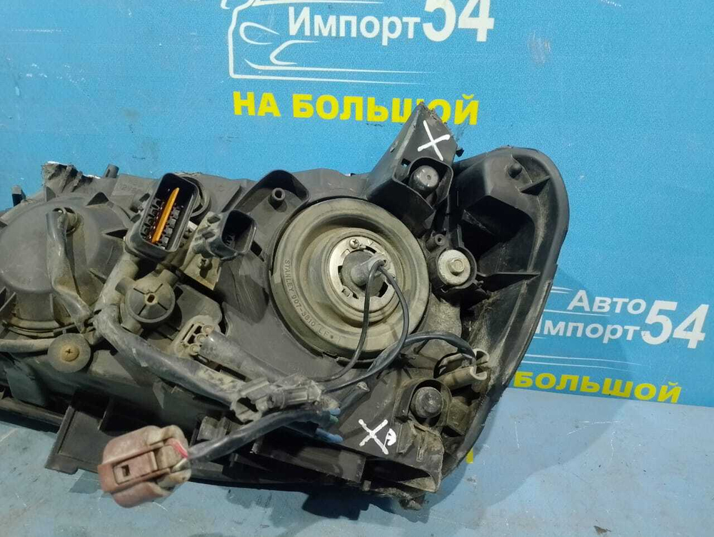 Фара передняя правая MITSUBISHI LANCER 2008