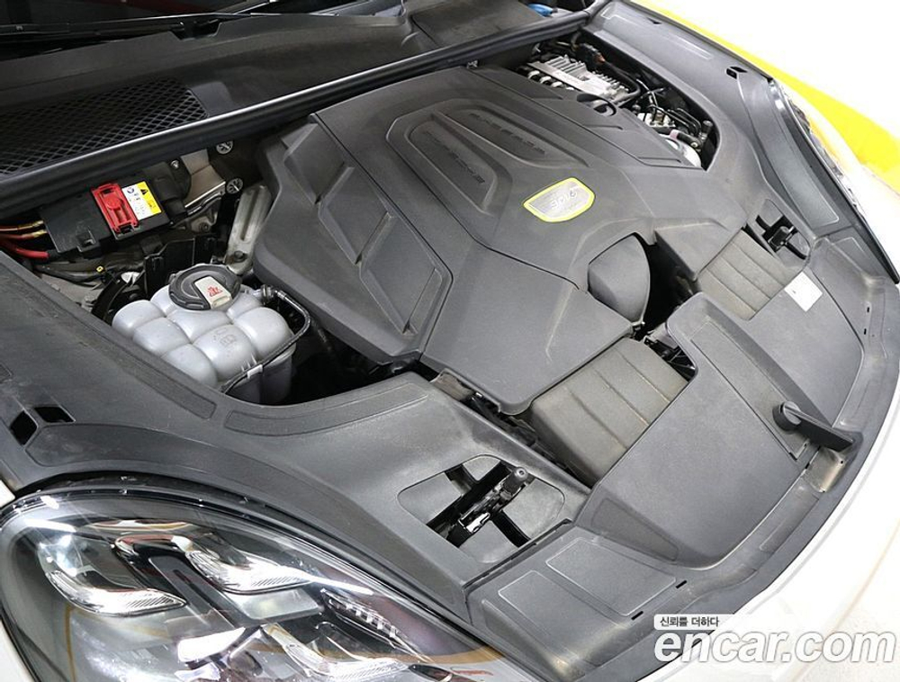 Porsche Cayenne (PO536) 3.0 E-Hybrid Coupe (11.2020)