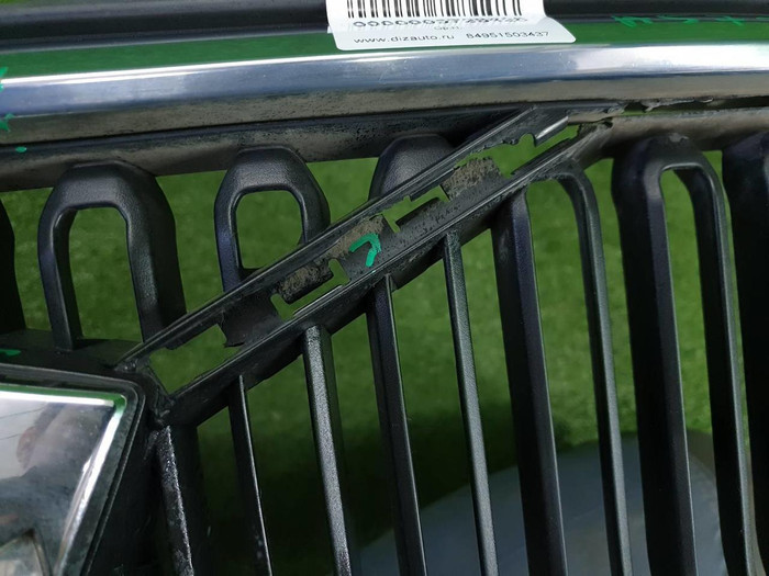 Решетка радиатора Volvo XC40 (2017-2022)