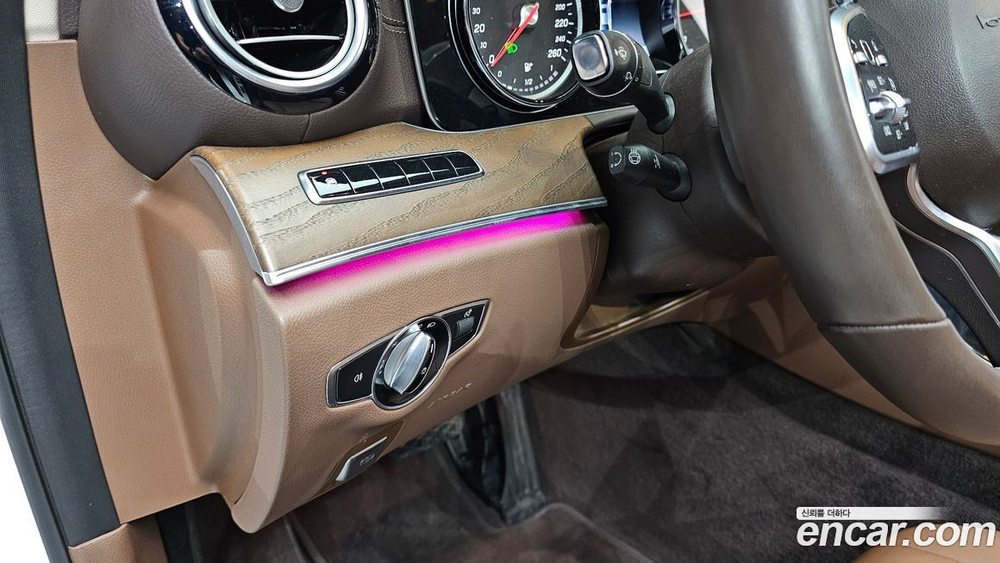 Mercedes-Benz E-Class W213 E220d 4MATIC Exclusive (10.2019)
